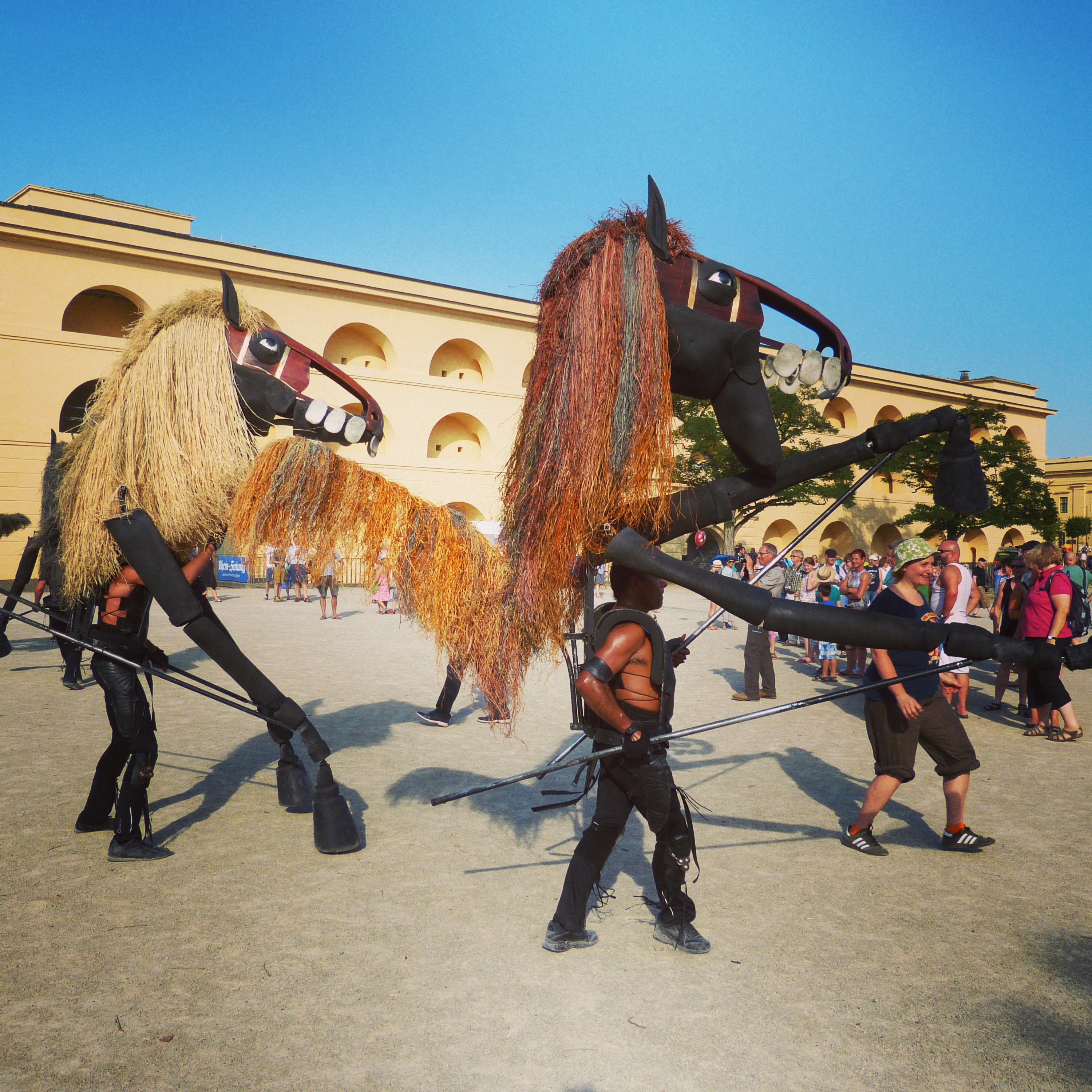  - horses-of-menorca-gauklerfest-auf-der-festung
